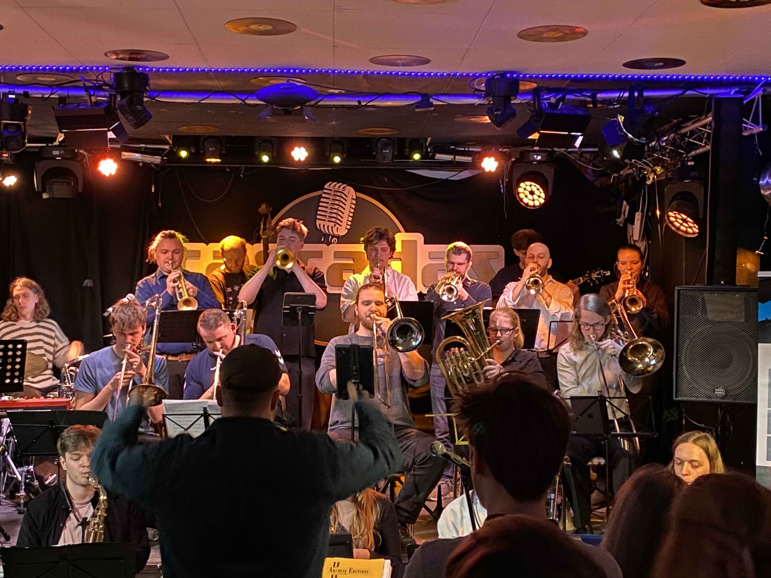 Vorhang auf im Birdland: Yo!Jazz